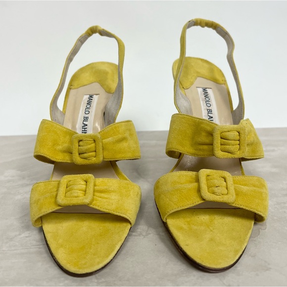 Manolo Blahnik Yellow Heels - Picture 2 of 11